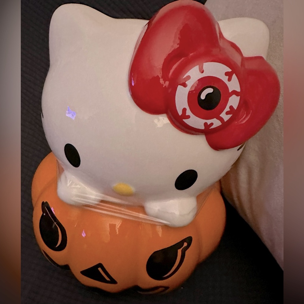 Hello Kitty Fall Pumpkin Cookie Jar